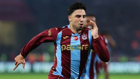 "Eşime ve çocuğuma gol sözü vermiştim"