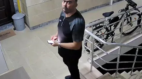 Eşini öldürmeye gitti, apartman görevlisinin eşini katletti! Baltalı vahşette karar çıktı...