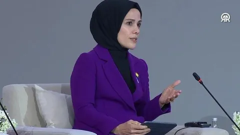 Esra Albayrak'tan yapay zeka uyarısı