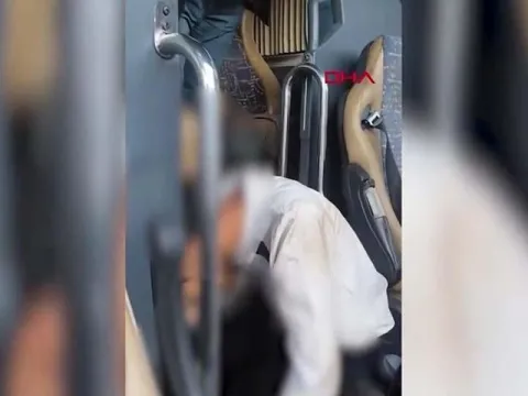 Polisleri şaşkına döndü! Yolcu otobüsüne "düzensiz göçmen" düzeneği kurmuşlar - fotoğraf 6