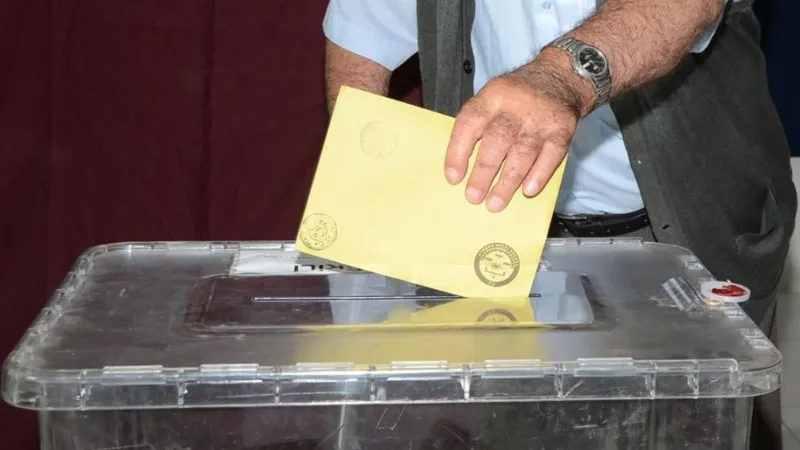 Eyüpsultan ve Ateşehir'de seçim tarihl