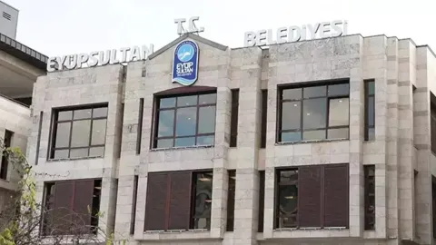Eyüpsultan’da başkan vekilliği seçimi öncesi girişlere kısıtlama