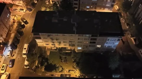 Eyüpsultan'da kolonlarından ses geldiği belirtilen bina boşaltıldı