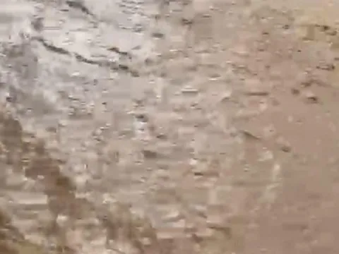 Diyarbakır’da sağanak; cadde ve sokaklar göle döndü - fotoğraf 1