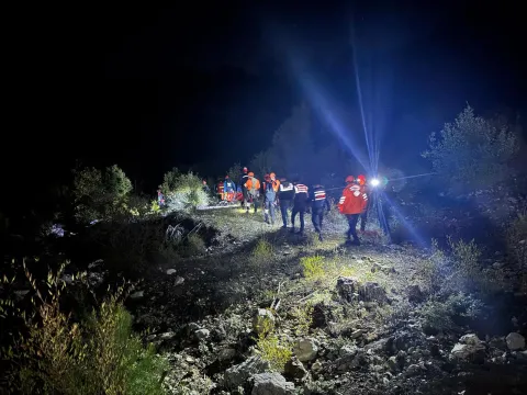 Eğitim için Isparta’ya gelen gönüllü ekibi kayboldu: 1 ölü, 13 kayıp - fotoğraf 1