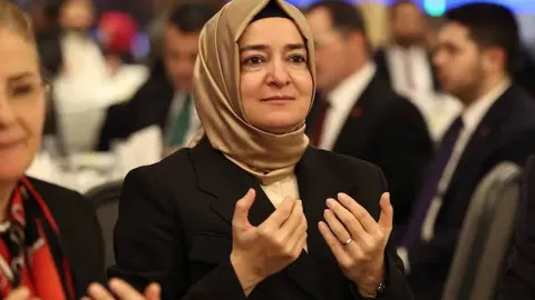Fatma Betül Sayan Kaya AKP'den ihraç edildi