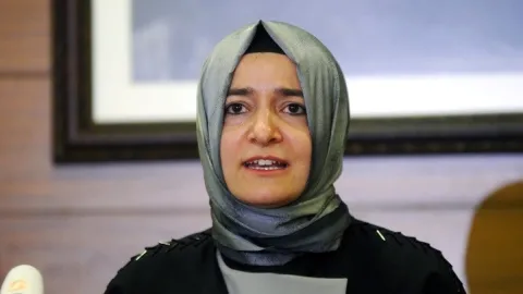 Fatma Betül'ün ikinci vurgunu da ortaya çıktı! Milyarları çekip oraya yatırmış