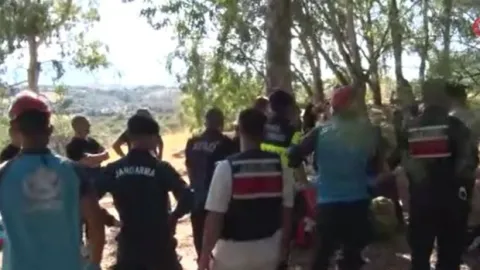 Feci kaza… Turist otobüsü şarampole uçtu: 2 ölü, 9 yaralı
