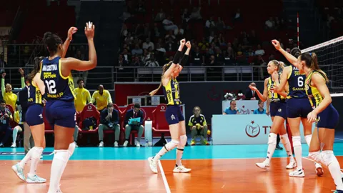 Fenerbahçe Medicana sezona galibiyetle başladı!