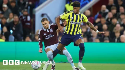 Fenerbahçe, Şampiyonlar Ligi'nde Aston Villa'ya konuk oluyor