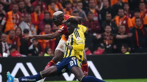 Fenerbahçe'de Oppong'a krizden fırsat doğdu
