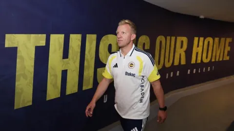 Fenerbahçe'den Dirk Kuyt açıklaması
