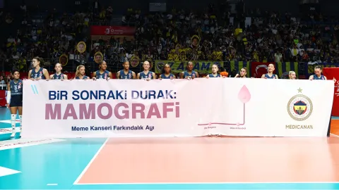 Fenerbahçeli voleybolculardan meme kanserinde erken tanı çağrısı