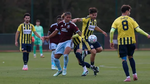 Fenerbahçe'nin gençleri Aston Villa'ya kaybetti