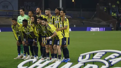 Fenerbahçe'nin hezimeti Avrupa'da manşetlerde!