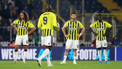 Fenerbahçe'nin Slavia Prag maçı sonrası dikkat çeken sözler! 'Fark son 15 dakika kala belli oldu'