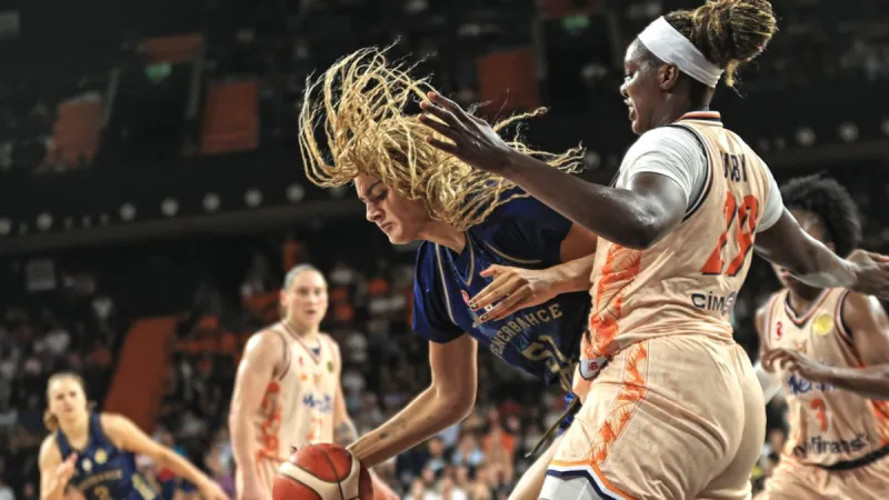 FIBA Kadınlar Süper Kupa'da kazanan Fenerbahçe Tarfin! 3. kez zafere ulaştı