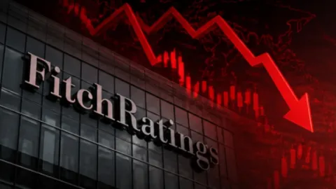Fitch, 'Risk var' : Türkiye'ye çifte uyarı