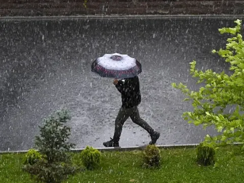 Meteoroloji tarih verdi, pastırma sıcakları geliyor. Termometreler 33 dereceyi görecek - fotoğraf 1