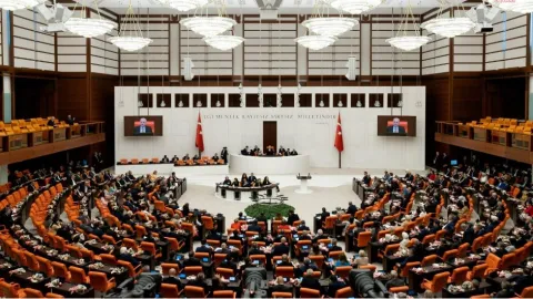 Fon mağdurlarına ara ödeme teklifi Meclis'te
