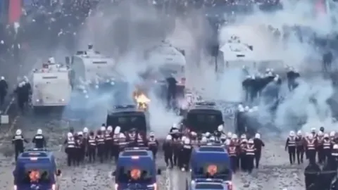 Fransa'da göstericilerin yaktığı ateş Avrupa'ya yayıldı: 7 ülke alev alev