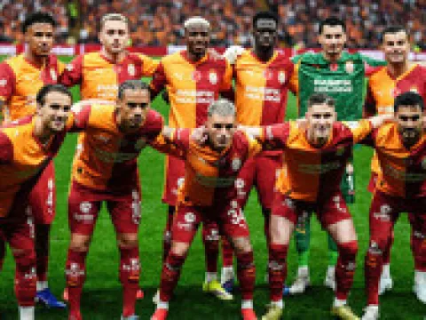 Valeriy Karpin'den Aleksey Batrakov açıklaması: 'Galatasaray'da kendine yer bulmasını umuyoruz!' - fotoğraf 3
