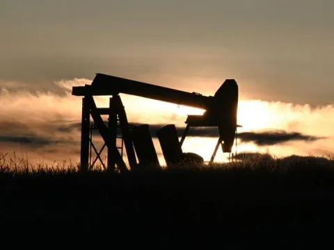 Brent petrol yükselişte - fotoğraf 1