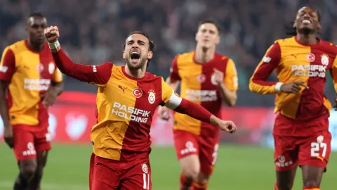 Galatasaray 4 golle kazandı! Sarı-kırmızılılar son haftalardaki çıkışını Konya'da da sürdürdü