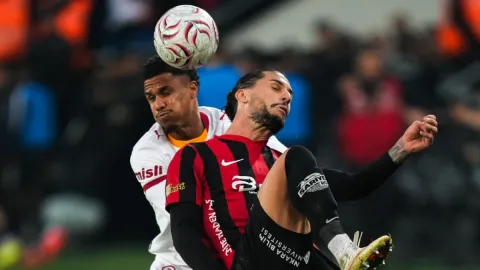 Galatasaray-Fenerbahçe derbisi öncesi şaşkına çeviren seri! 30 yıldır böylesi görülmedi