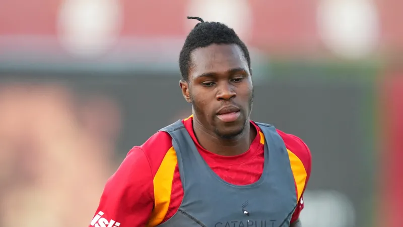 Galatasaray taraftarının beklediği haber geldi! Singo haftalar sonra idmana çıktı
