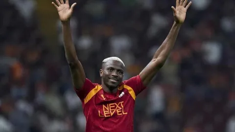 Galatasaray'da Osimhen, eski takımı Lille'e karşı forma giyecek