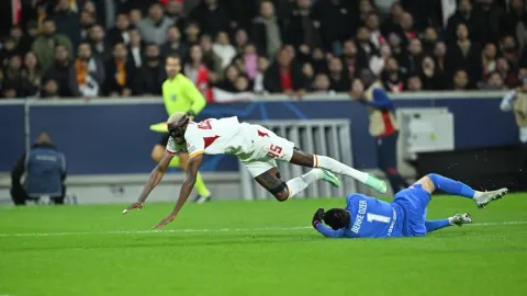 Galatasaray'ın penaltısı VAR'dan döndü