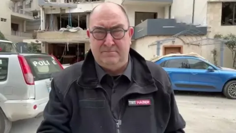 Gazeteci Levent Öztürk hayatını kaybetti