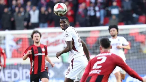 Gaziantep FK, Trabzonspor karşısında tarihindeki ilk galibiyetini almak istiyor