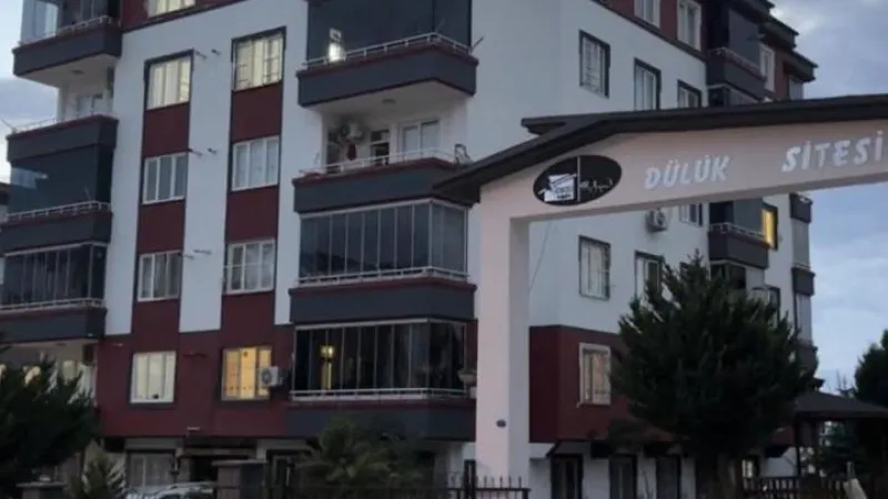 Gaziantep'te kahreden aile faciası: Anne, baba ve 5 yaşındaki çocukları 2. kattan ölüme atladı!