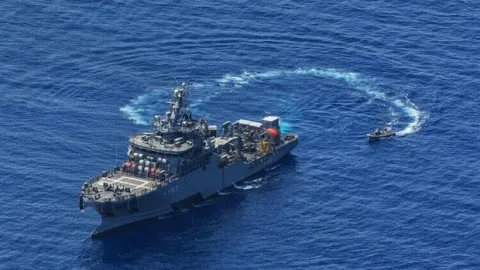 Girne'de batan gemide bir kişinin daha cansız bedenine ulaşıldı