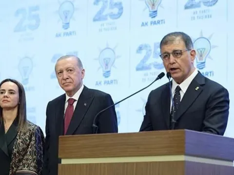 Cemil Tugay AK Parti’ye geçişinin perde arkasını anlattı: Cumhurbaşkanı Erdoğan bana güven verdi - fotoğraf 4