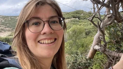"Görenler 112'ye bildirsin" Likya yolu'nda kaybolan turist için ekipler seferber oldu