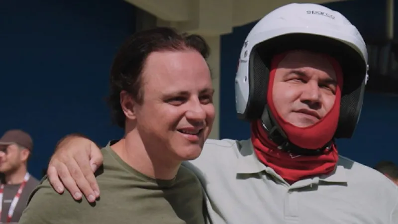 Görme engelli Levent Karadöl, Felipe Massa ile İstanbul'da piste çıktı