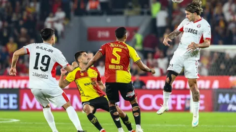 Göztepe seriye bağladı! Üst üste üçüncü galibiyet