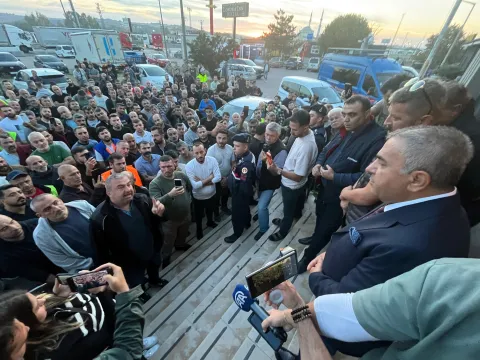 Kapıkule’de 5 saatlik eylem: TIR şoförleri çözüm bekliyor - fotoğraf 5