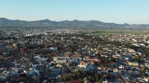 Güney Kıbrıs Türk izlerini siliyor! Baf'taki Kemal Atatürk Caddesi'nin adı değiştirildi