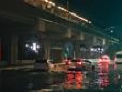 Adana'da sağanak; yollar göle döndü - fotoğraf 6