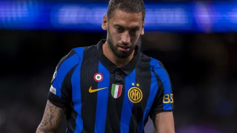 Hakan Çalhanoğlu’ndan büyük sürpriz! Herkesi şaşırtan karar