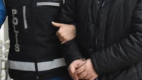 Hakkari merkezli 5 ilde operasyon: Uyuşturucu gelirlerine milyarlık darbe