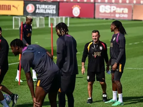 Galatasaray Şampiyonlar Ligi'nde Barcelona'yı konuk ediyor - fotoğraf 1