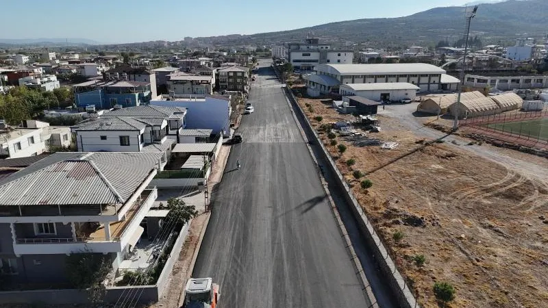 HASSA GİRNE MAHALLESİNE BETON ASFALT