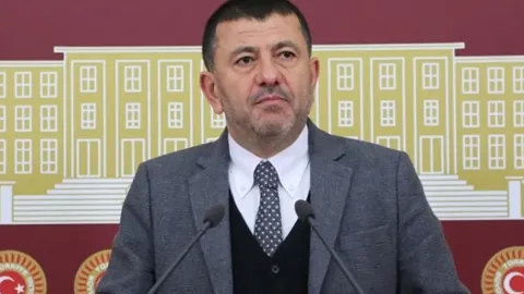 Hastaneye kaldırılan Veli Ağbaba'dan günler sonra ilk fotoğraf