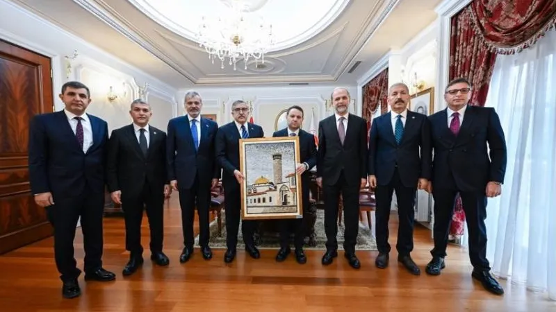 Hatay Heyetinden Bakan Gürlek'e Hayat Ağacı