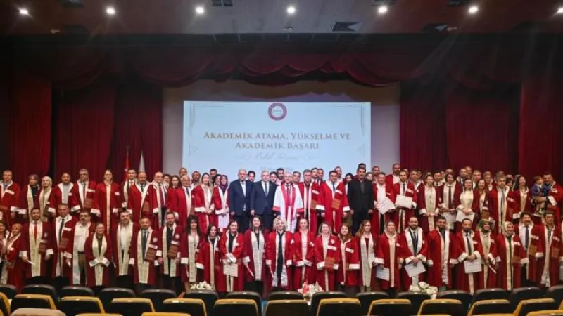 Hatay MKÜ'de Akademik Yükselme ve Ödül Töreni